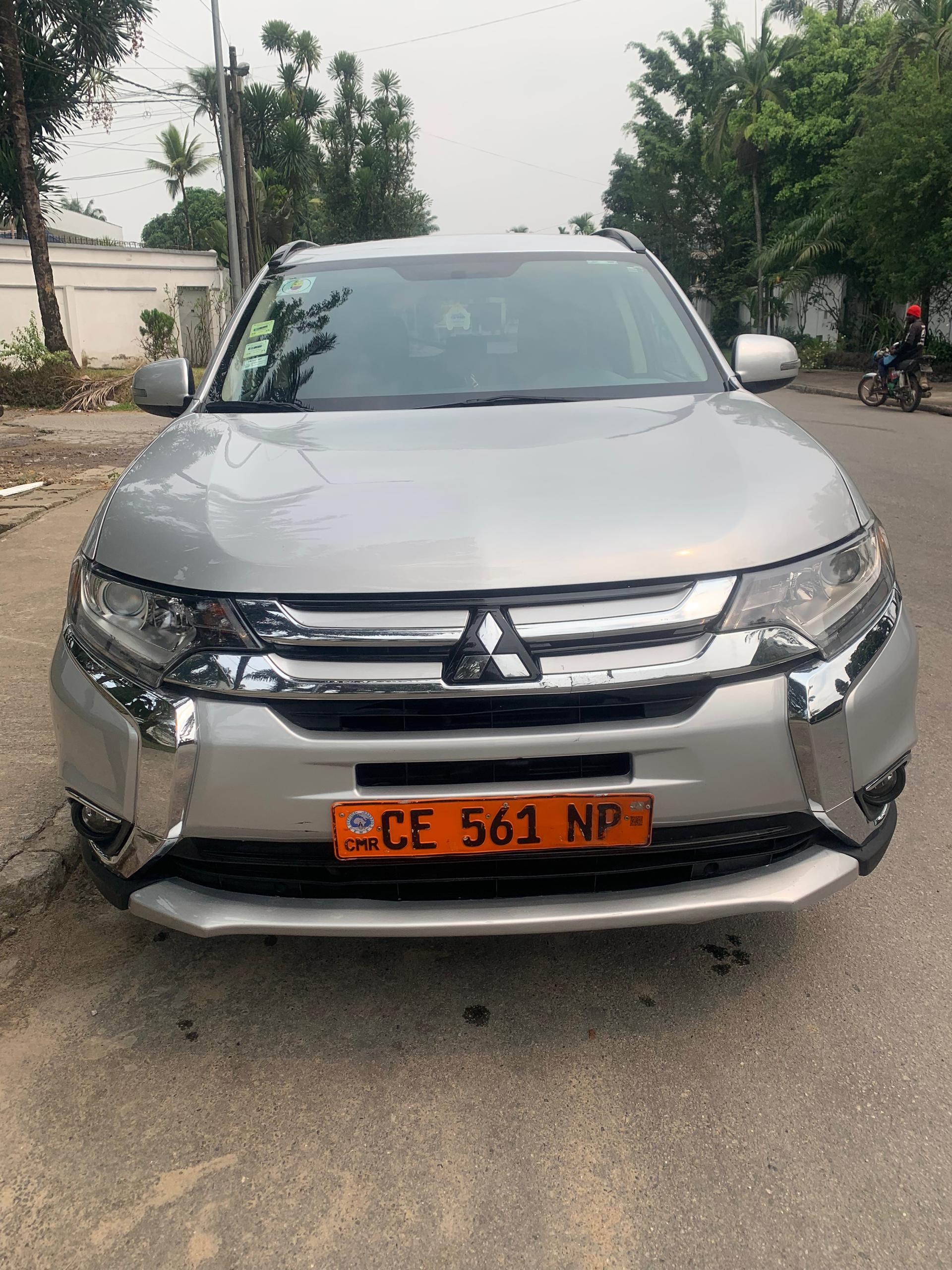 Mitsubishi Outlander 2016